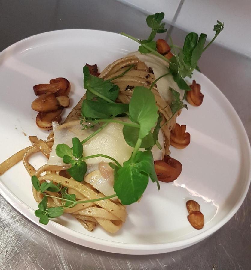 로뎅 Cuisinerie Mensinge With Dreams B&B 외부 사진